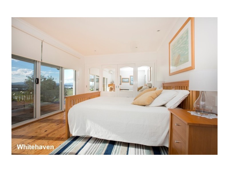 20 Surbiton Place, Mitchells Island NSW 2430