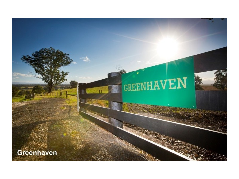 20 Surbiton Place, Mitchells Island NSW 2430