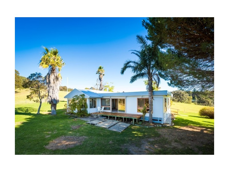 128 Wonga Road, Narooma NSW 2546