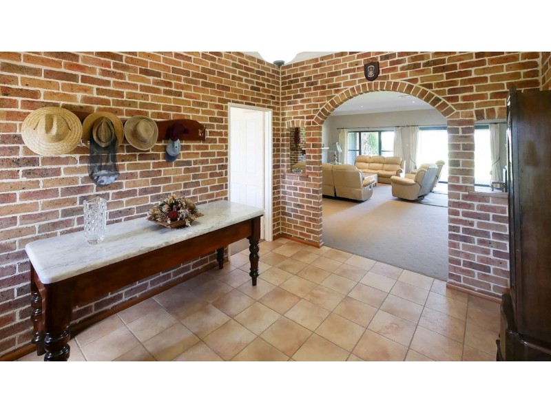 46 Carro Park Road, Cowra NSW 2794