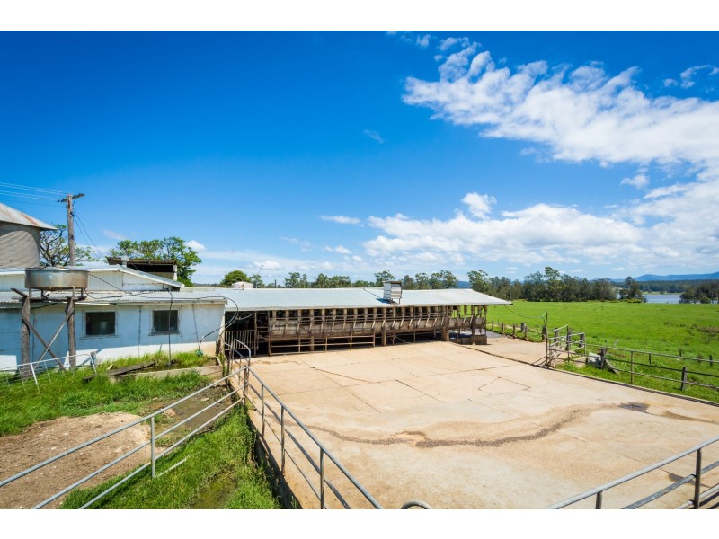 106 Coopers Island Road, Bodalla NSW 2545