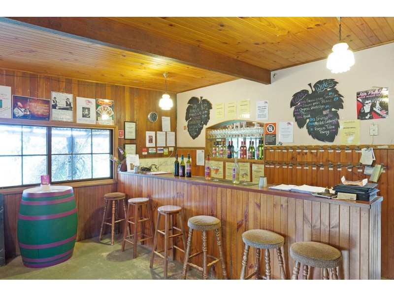 947 Old Highway, Narooma NSW 2546