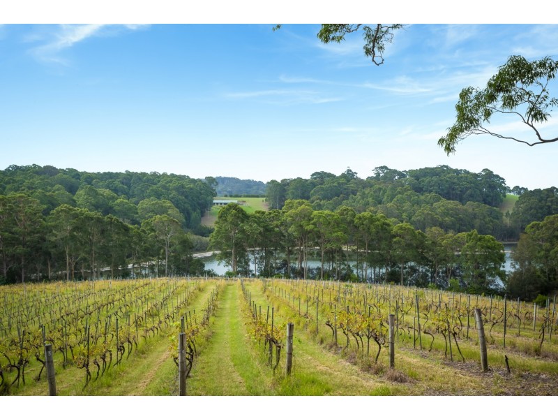 947 Old Highway, Narooma NSW 2546