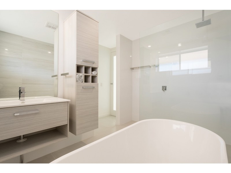 107 Dalmeny Drive, North Narooma NSW 2546