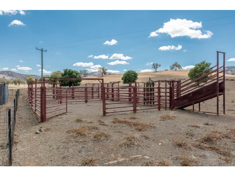 750 Oakhills Road, Nangus NSW 2722