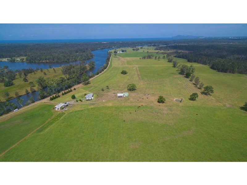 374 Elliots Road, Nabiac NSW 2312