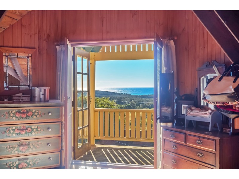 574 Bingi Road, Bingie NSW 2537