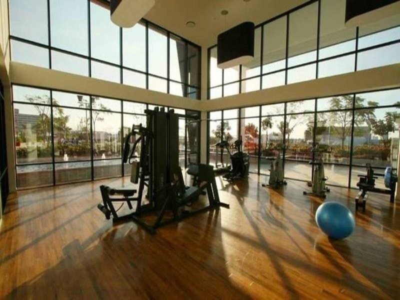 5 Lawson Street, Southport QLD 4215