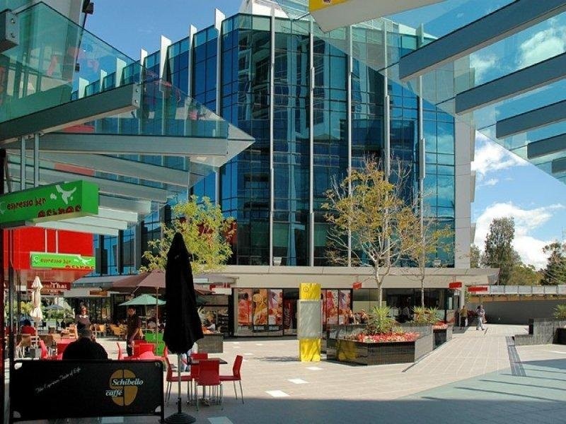 5 Lawson Street, Southport QLD 4215