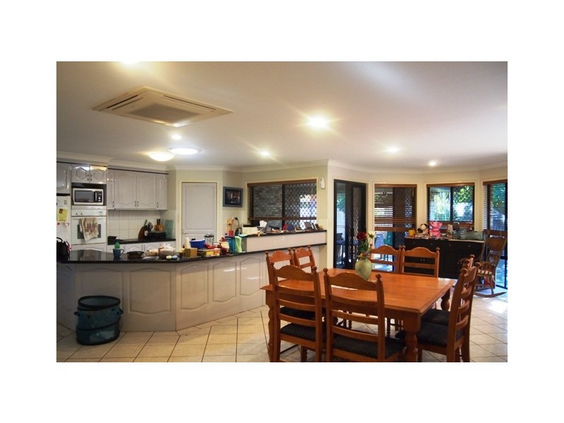 3 Elatum Crt, Shailer Park QLD 4128