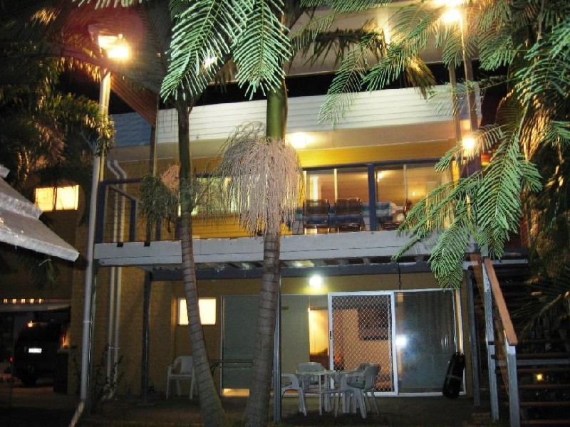 89 Burbong St, Chapel Hill QLD 4069