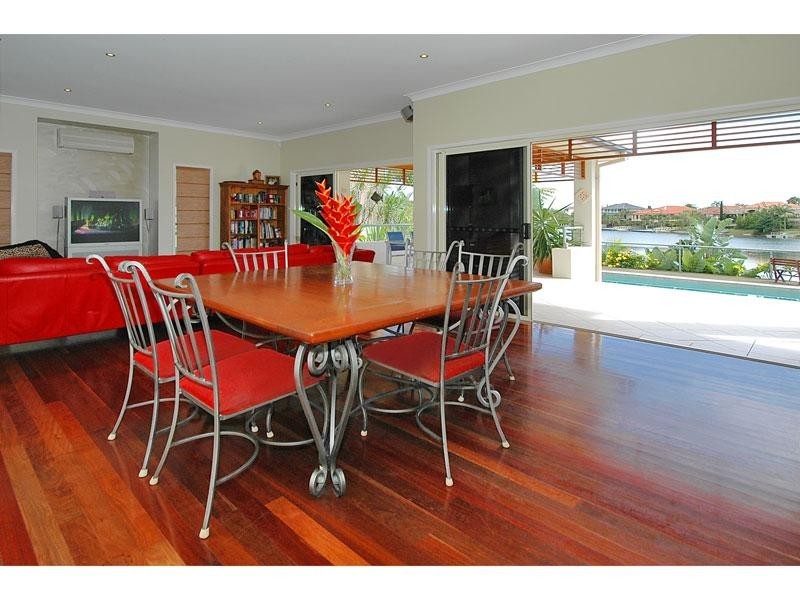 80 Edinburgh Road (Benowa Waters), Benowa QLD 4217