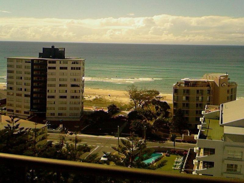 18 Aubrey Street, Surfers Paradise QLD 4217