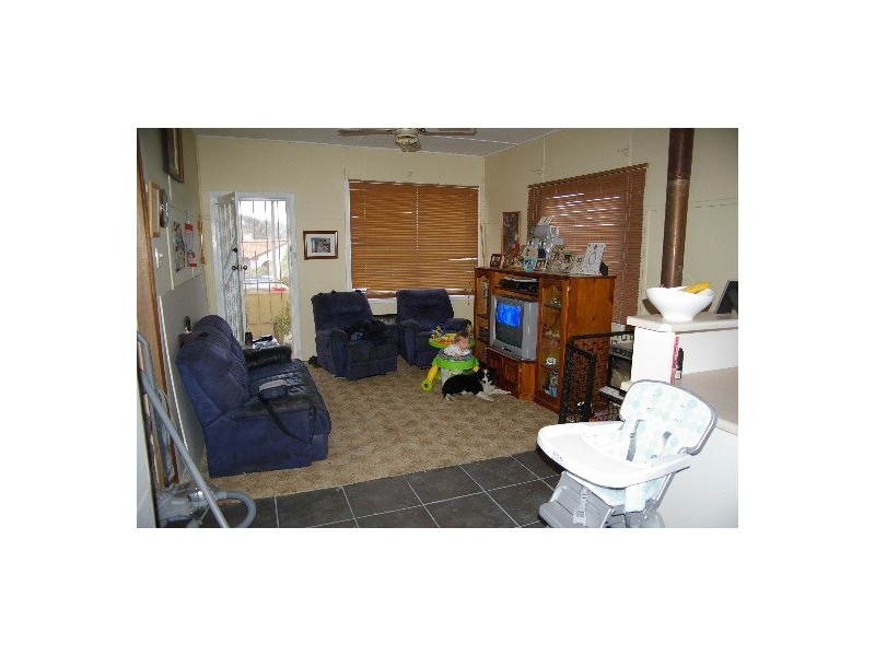 38 Park Street, Uralla NSW 2358