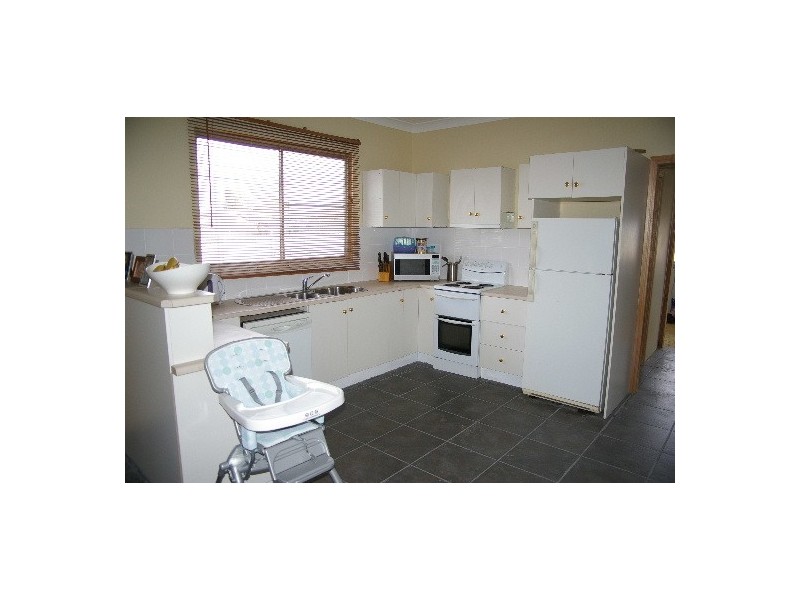 38 Park Street, Uralla NSW 2358