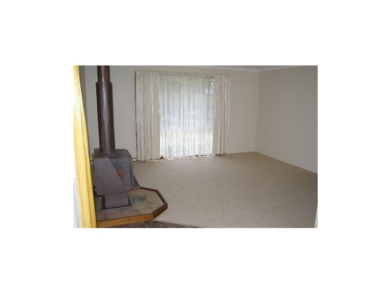 5 Salisbury Street, Uralla NSW 2358