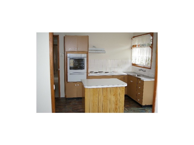 5 Salisbury Street, Uralla NSW 2358