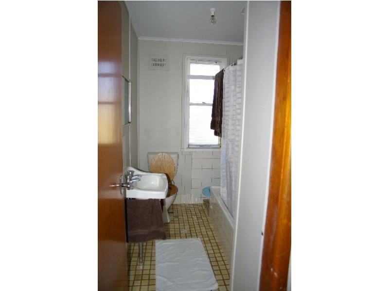 3 Prince Avenue, Uralla NSW 2358