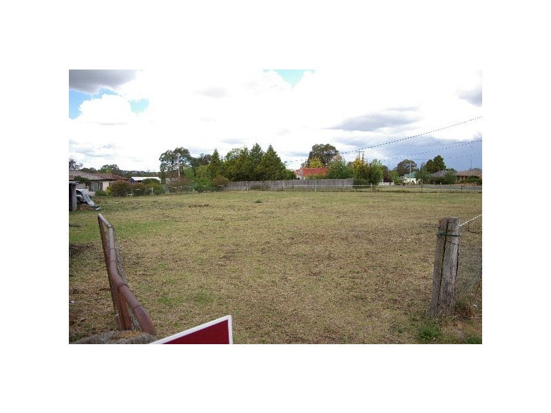 1-3 Dumaresq Street, Uralla NSW 2358