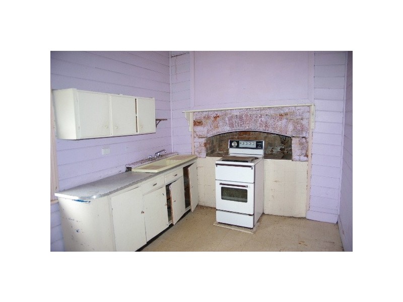 1-3 Dumaresq Street, Uralla NSW 2358