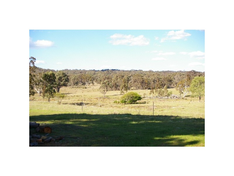 ‘Glen Leigh’ Allinghams Road, Uralla NSW 2358