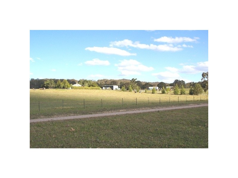 ‘Glen Leigh’ Allinghams Road, Uralla NSW 2358