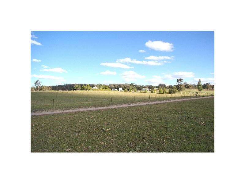 ‘Glen Leigh’ Allinghams Road, Uralla NSW 2358