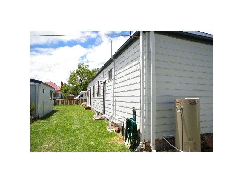 30 King Street, Uralla NSW 2358