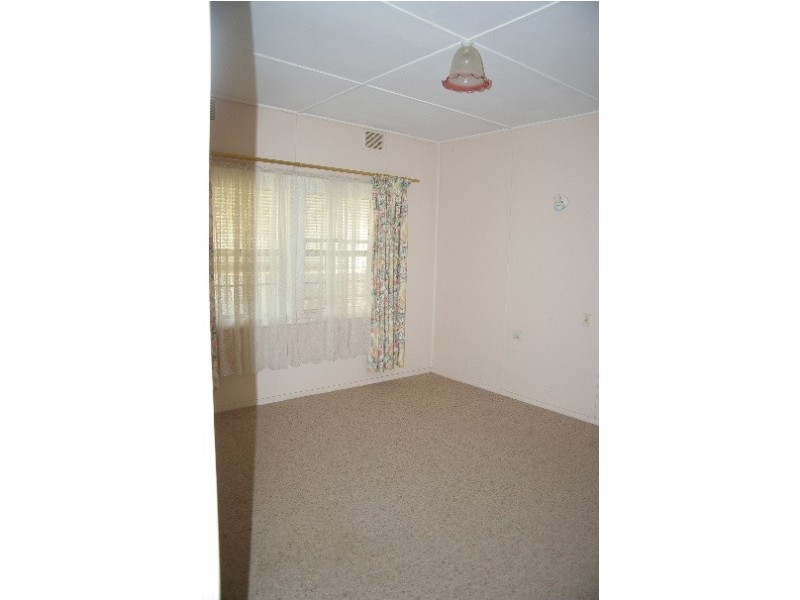 140 Bridge Street, Uralla NSW 2358