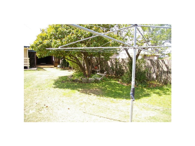 140 Bridge Street, Uralla NSW 2358