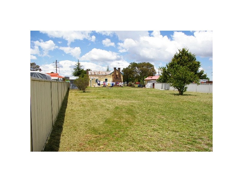 18 Gostwyck Street, Uralla NSW 2358