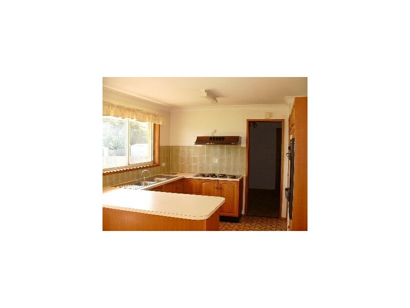 28 McCrossin Street, Uralla NSW 2358