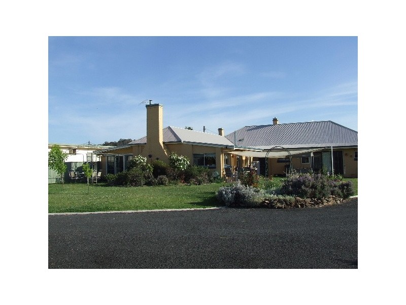 105E Hill Street, Walcha NSW 2354