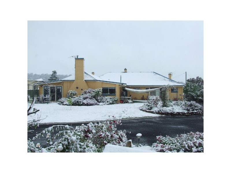 105E Hill Street, Walcha NSW 2354