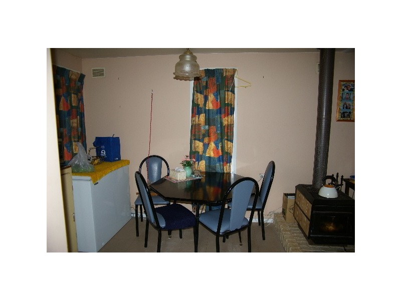 38 Duke Street, Uralla NSW 2358