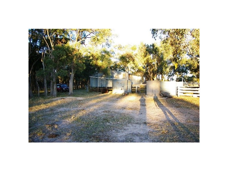 ‘Train View’ Back Woolbrook Road, Woolbrook NSW 2354