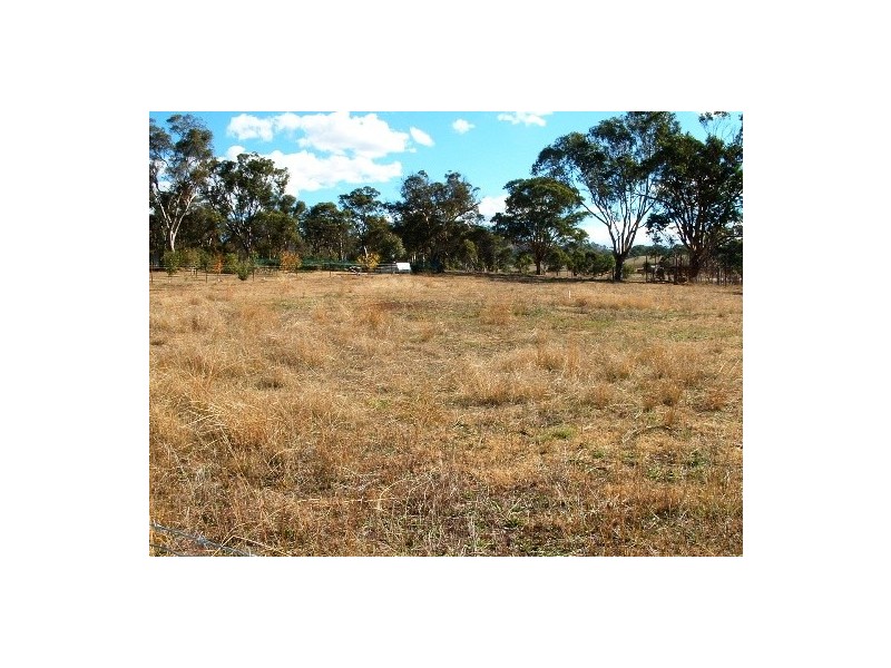 3 Moonboy Street, Bendemeer NSW 2355