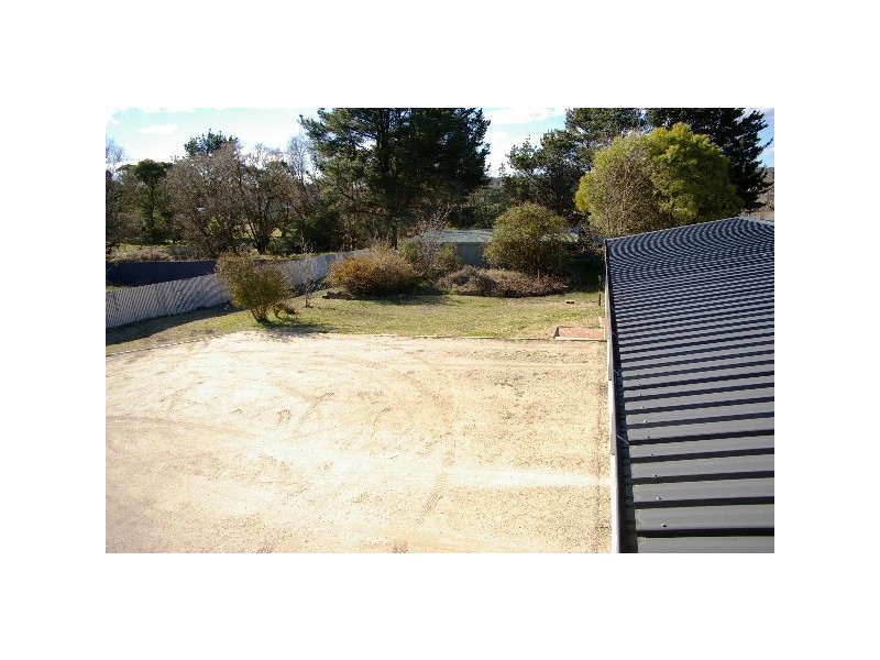 15 Rowan Avenue, Uralla NSW 2358