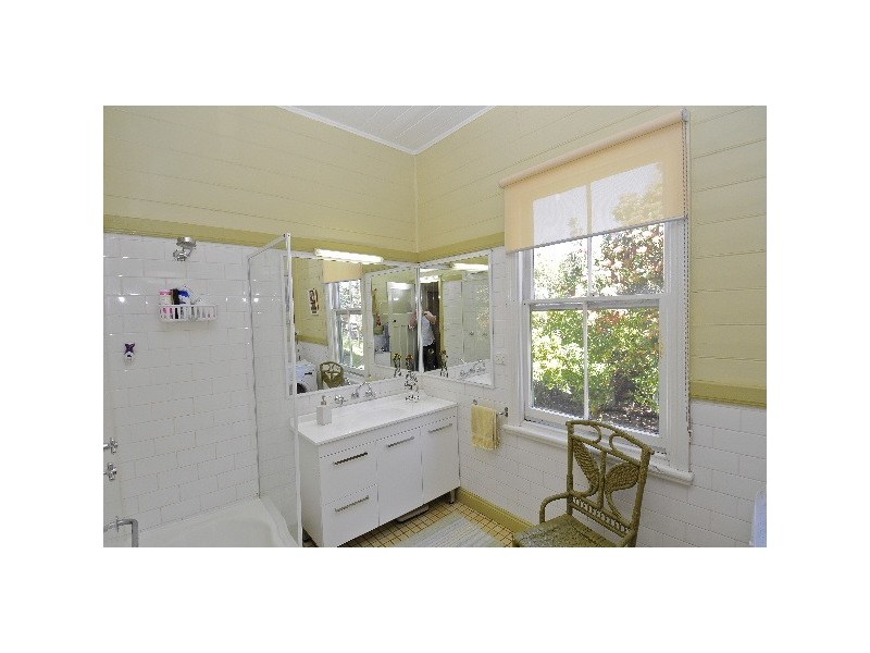 65 Bridge Street, Uralla NSW 2358