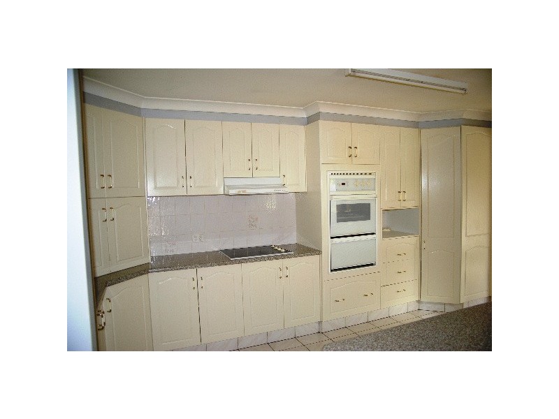 1A Plane Avenue, Uralla NSW 2358