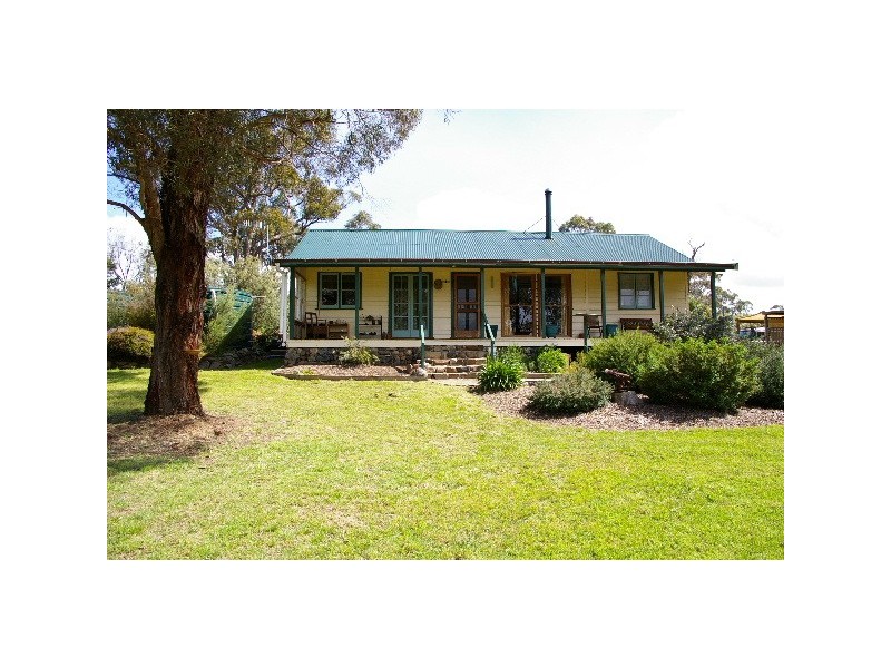 162 Kingstown Road, Uralla NSW 2358
