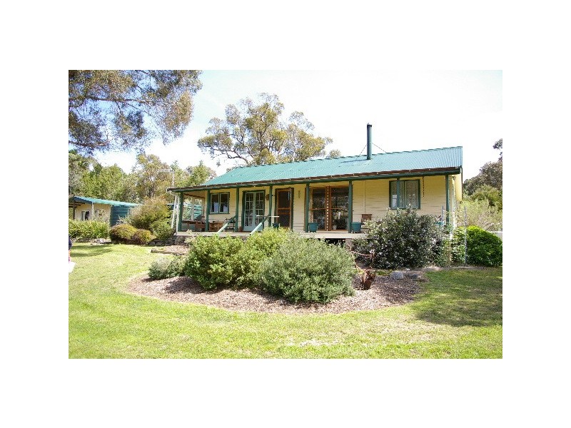 162 Kingstown Road, Uralla NSW 2358