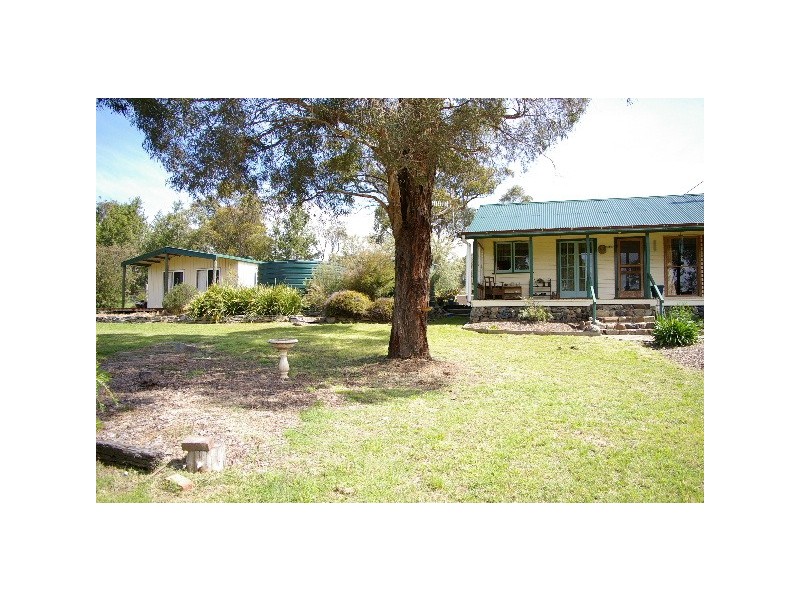 162 Kingstown Road, Uralla NSW 2358