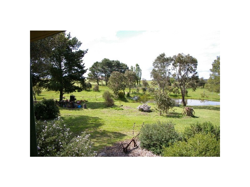 162 Kingstown Road, Uralla NSW 2358