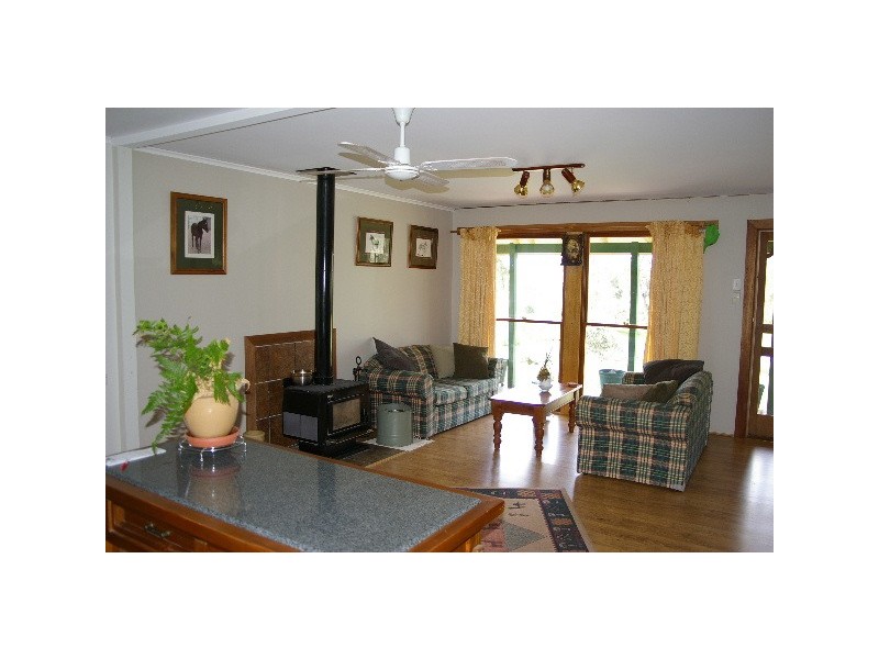 162 Kingstown Road, Uralla NSW 2358