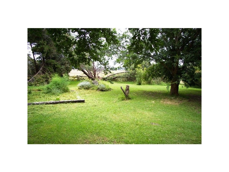 252 Kentucky Road, Kentucky NSW 2354