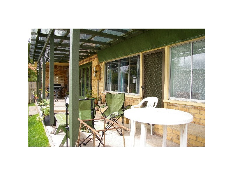 17 Bridge Street, Uralla NSW 2358