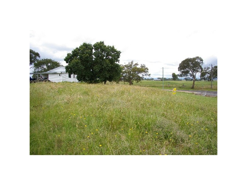 17 Clerk Street, Bundarra NSW 2359