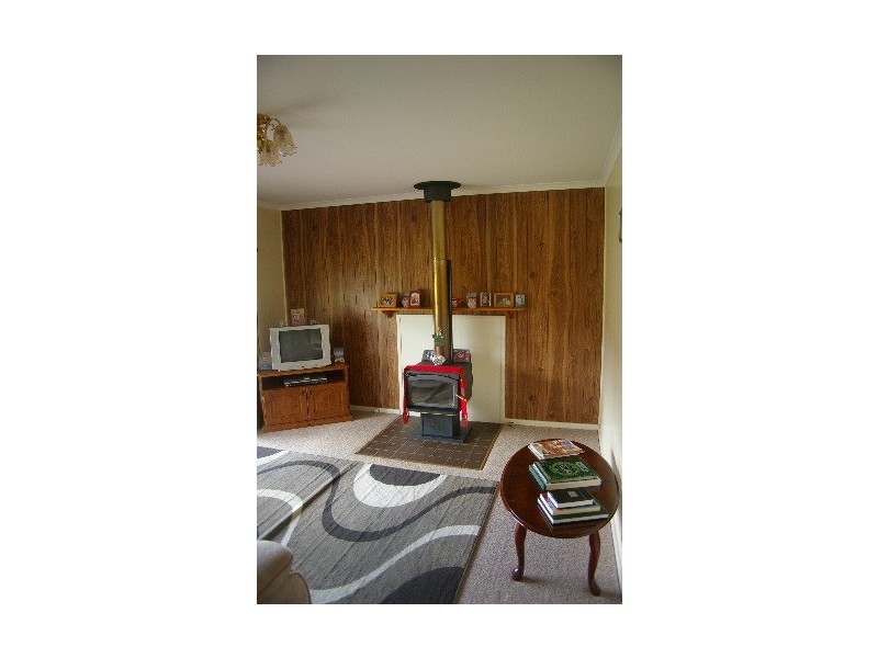 12 Bligh Avenue, Uralla NSW 2358