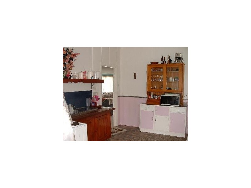 36 Park Street, Uralla NSW 2358